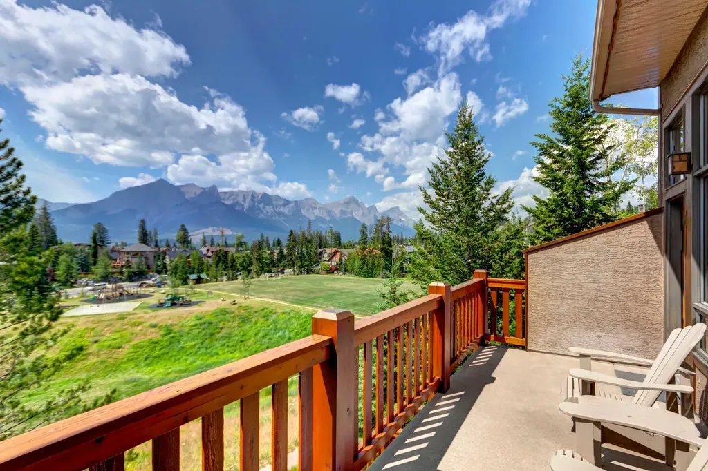 300 Eagle Terrace Road Canmore AB T1W 3E5