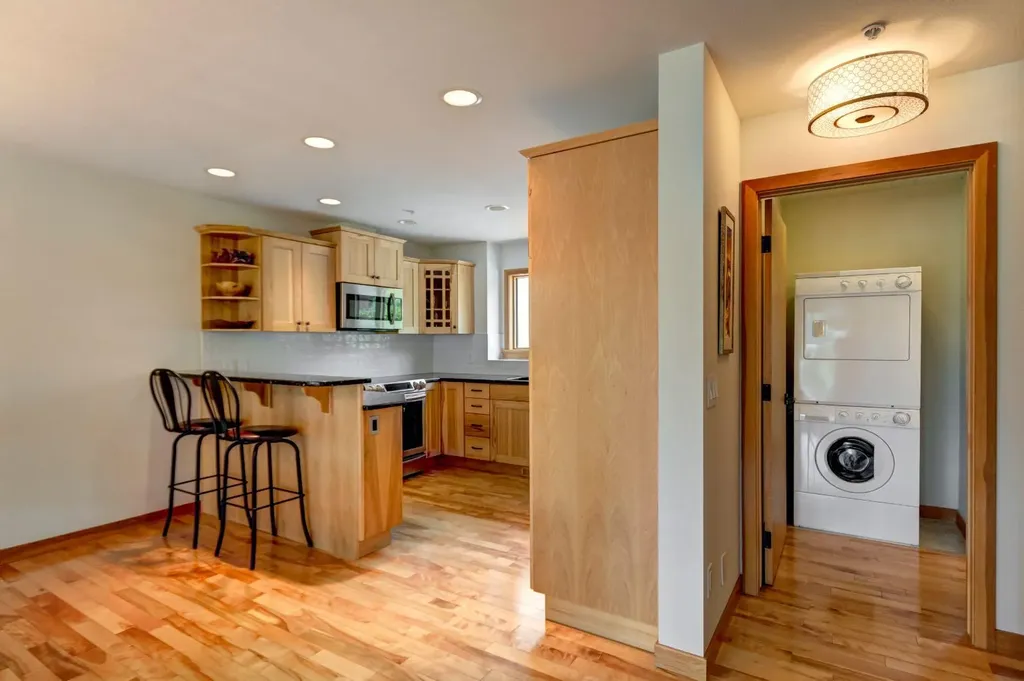 300 Eagle Terrace Road Canmore AB T1W 3E5
