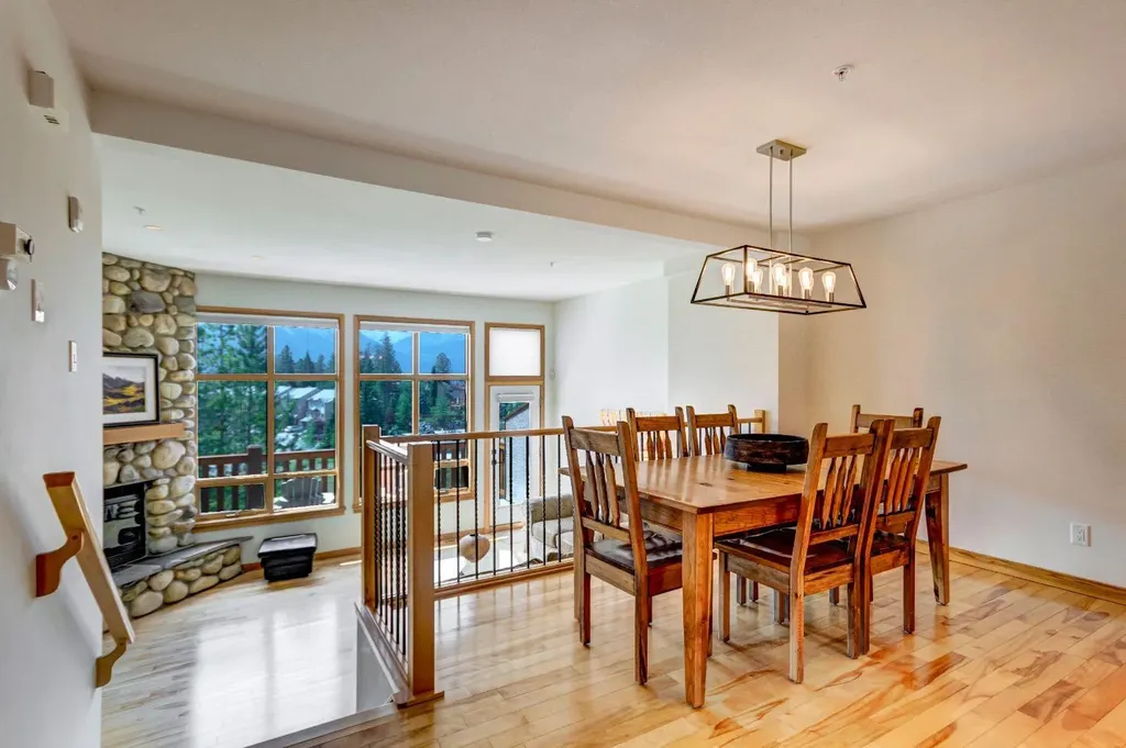 300 Eagle Terrace Road Canmore AB T1W 3E5