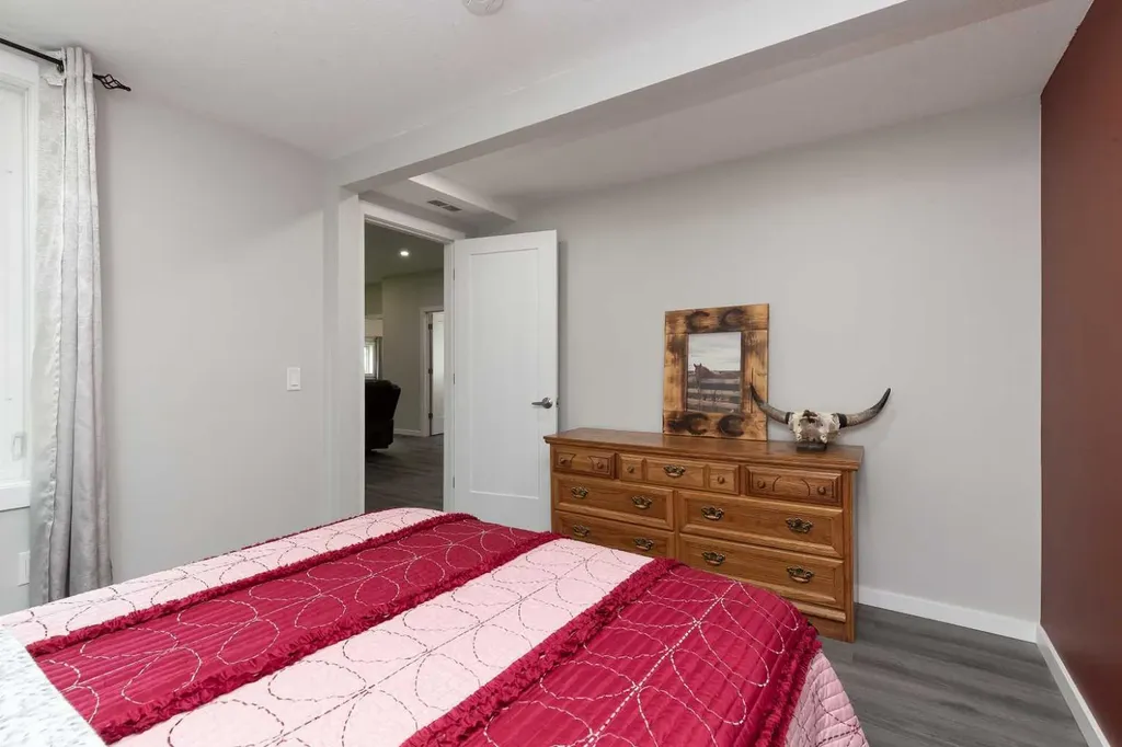 116 1 Street SW Magrath AB T0K 1J0