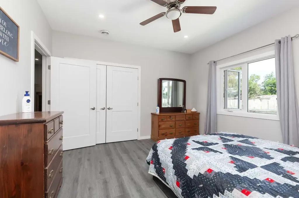 116 S 1 Street W Magrath AB T0K 1J0