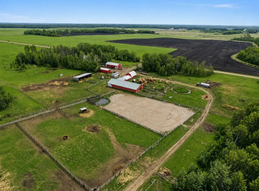 445056 Range Road 40 Rural Ponoka County AB T0C 0M0