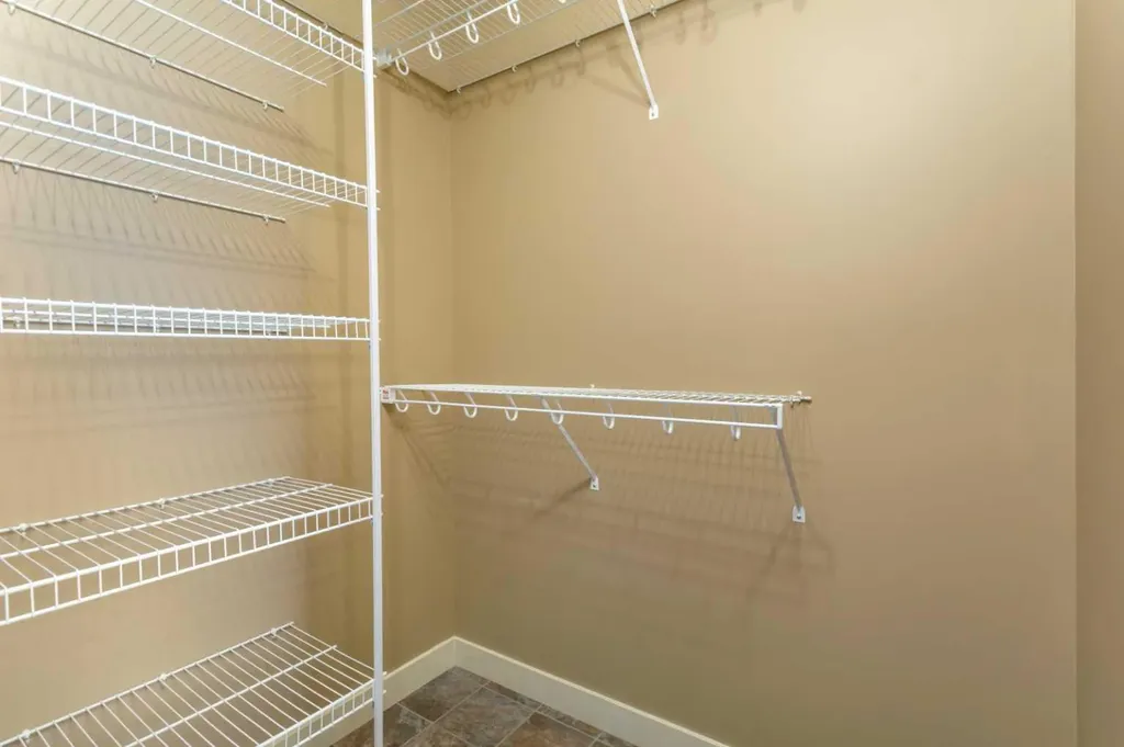 6703 58 Street Rocky Mountain House AB T4T 1V7