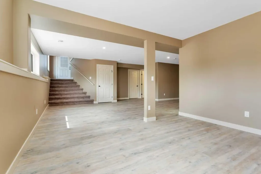 6703 58 Street Rocky Mountain House AB T4T 1V7