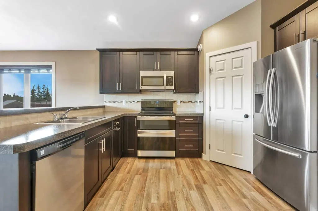 6703 58 Street Rocky Mountain House AB T4T 1V7