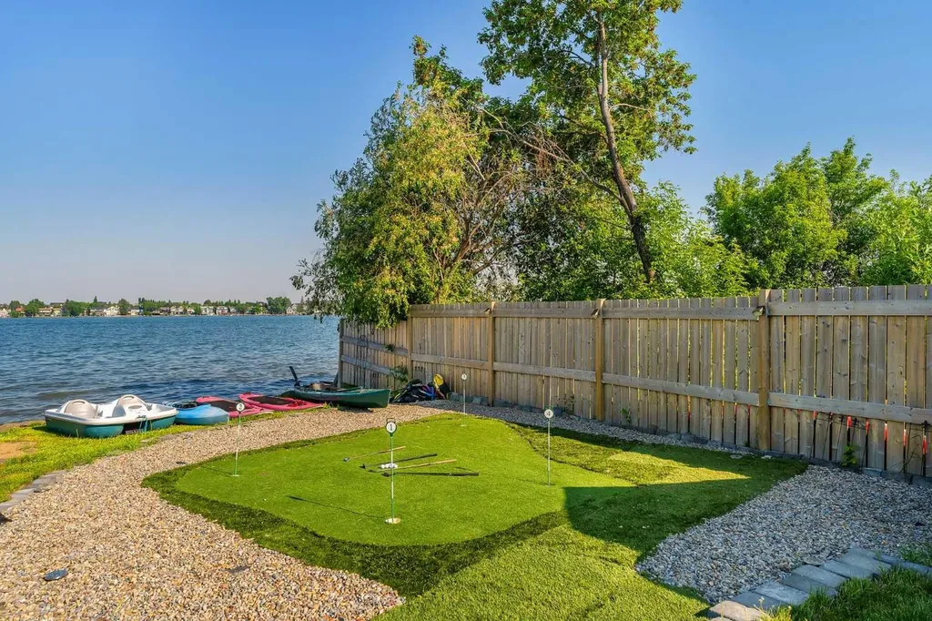 700 West Chestermere Drive Chestermere AB T1X 1B5