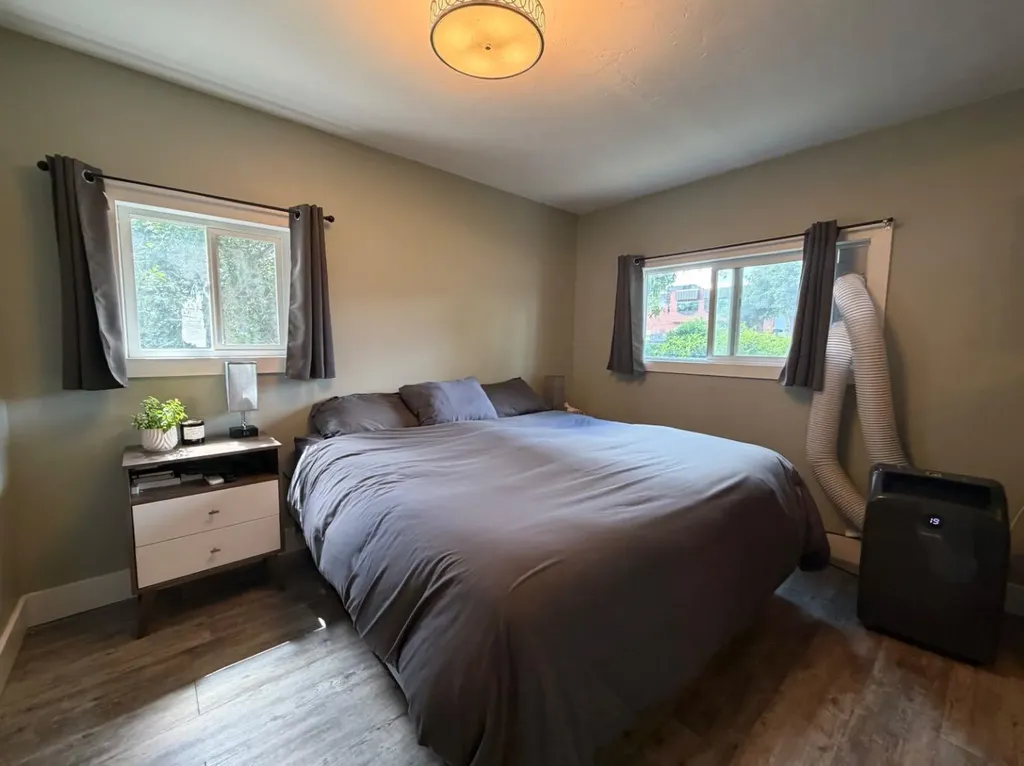 170 1 Street E Drumheller AB T0J 0Y4