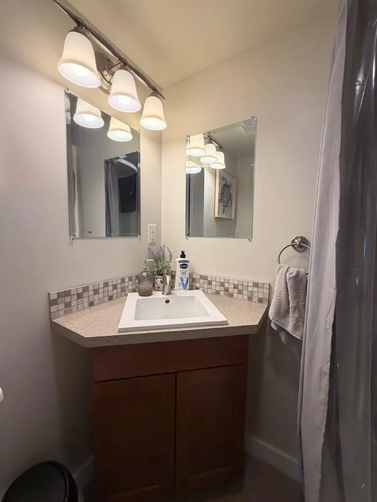 170 1 Street E Drumheller AB T0J 0Y4