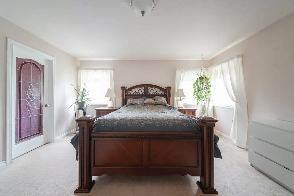 193 Fisher Crescent Fort Mcmurray AB T9K 0B8