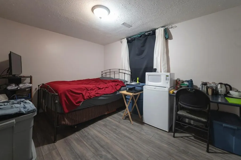 193 Fisher Crescent Fort Mcmurray AB T9K 0B8
