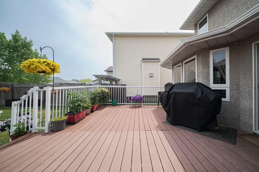 193 Fisher Crescent Fort Mcmurray AB T9K 0B8