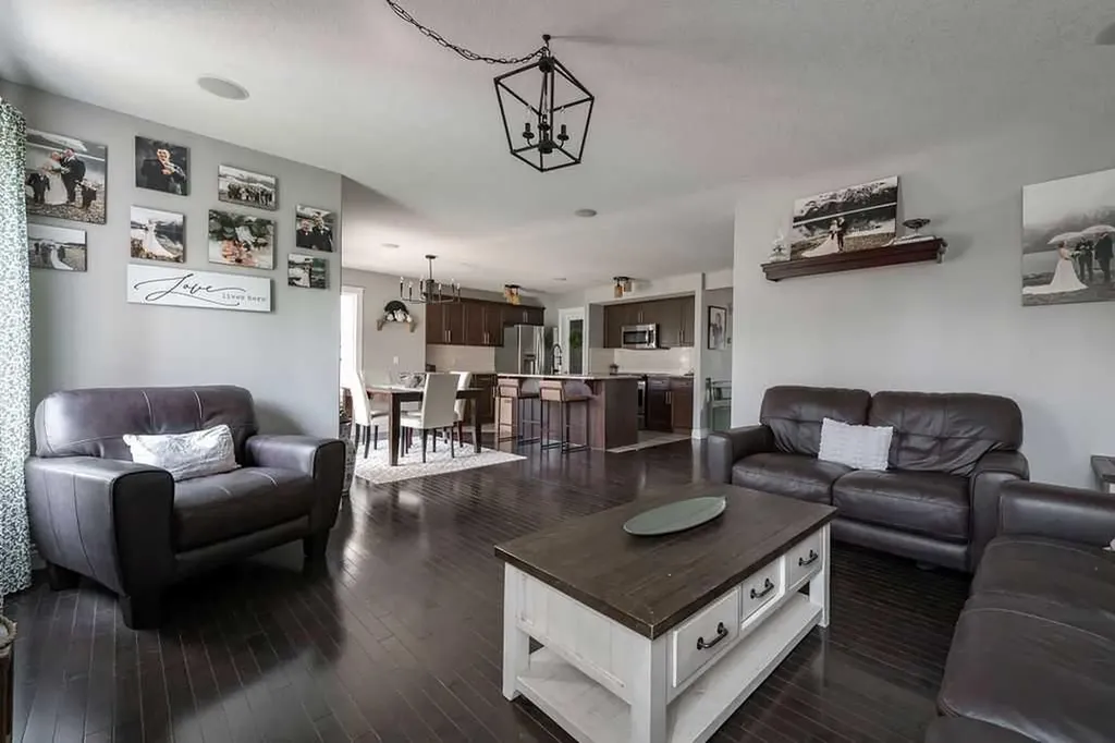 100 Gravelstone Way Fort Mcmurray AB T9K 0T6