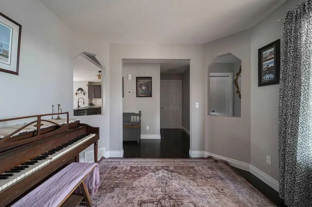100 Gravelstone Way Fort Mcmurray AB T9K 0T6