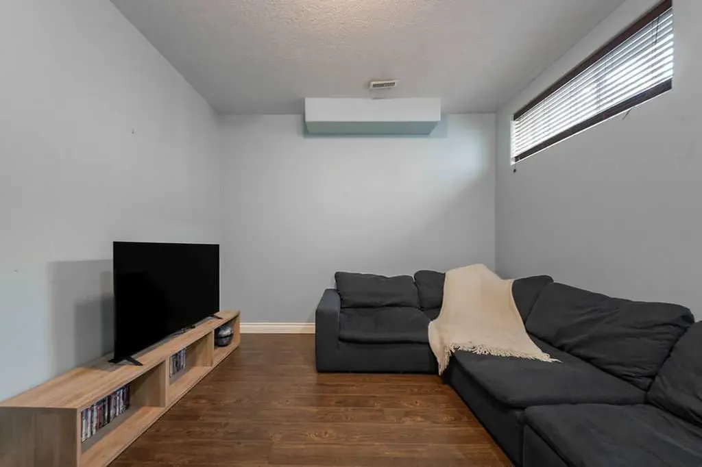 100 Gravelstone Way Fort Mcmurray AB T9K 0T6