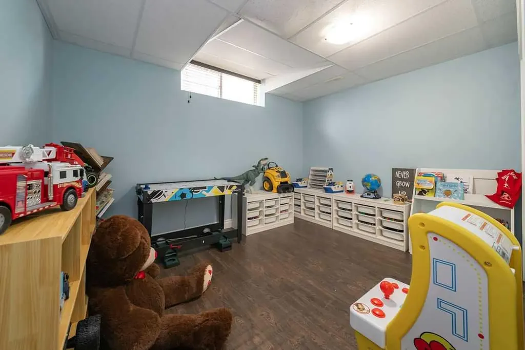 100 Gravelstone Way Fort Mcmurray AB T9K 0T6