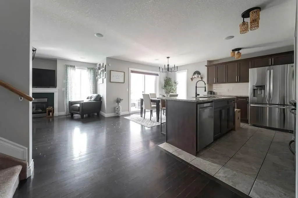 100 Gravelstone Way Fort Mcmurray AB T9K 0T6