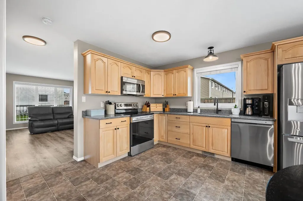 4727 20 Street Lloydminster SK S9V 0Z4