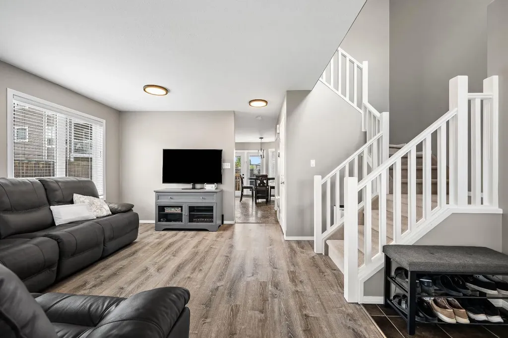 4727 20 Street Lloydminster SK S9V 0Z4