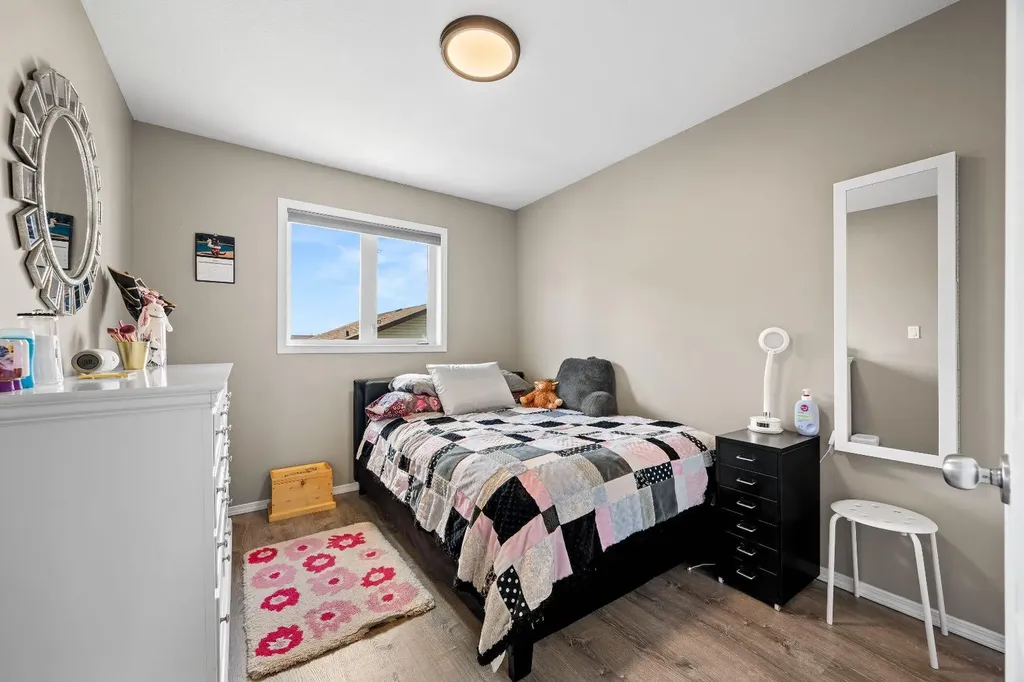 4727 20 Street Lloydminster SK S9V 0Z4