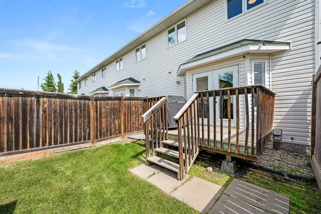 4727 20 Street Lloydminster SK S9V 0Z4