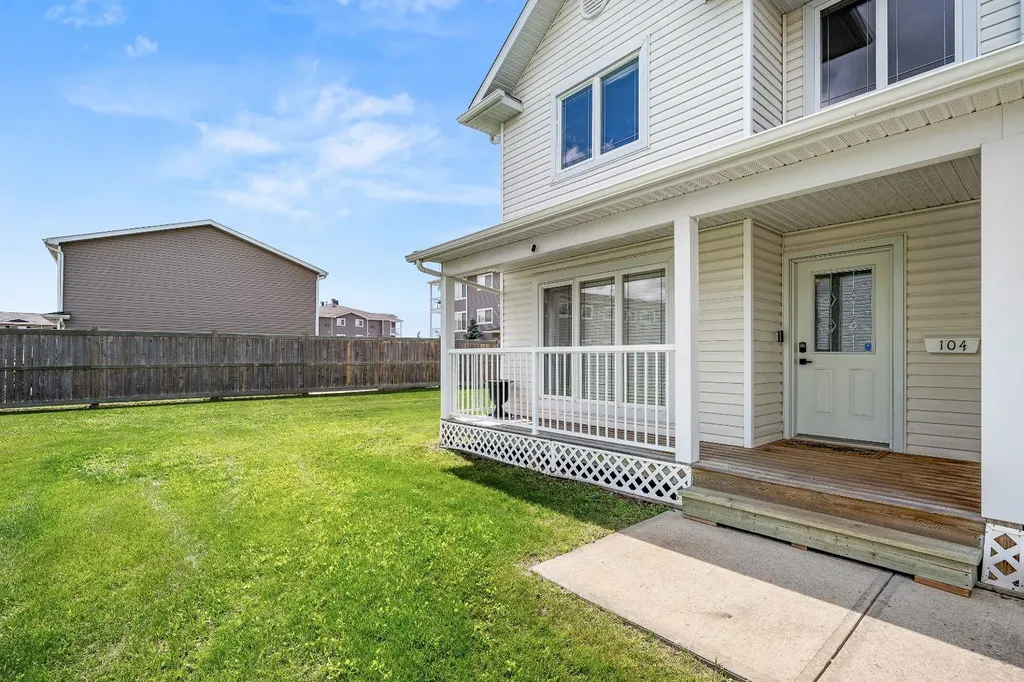 4727 20 Street Lloydminster SK S9V 0Z4