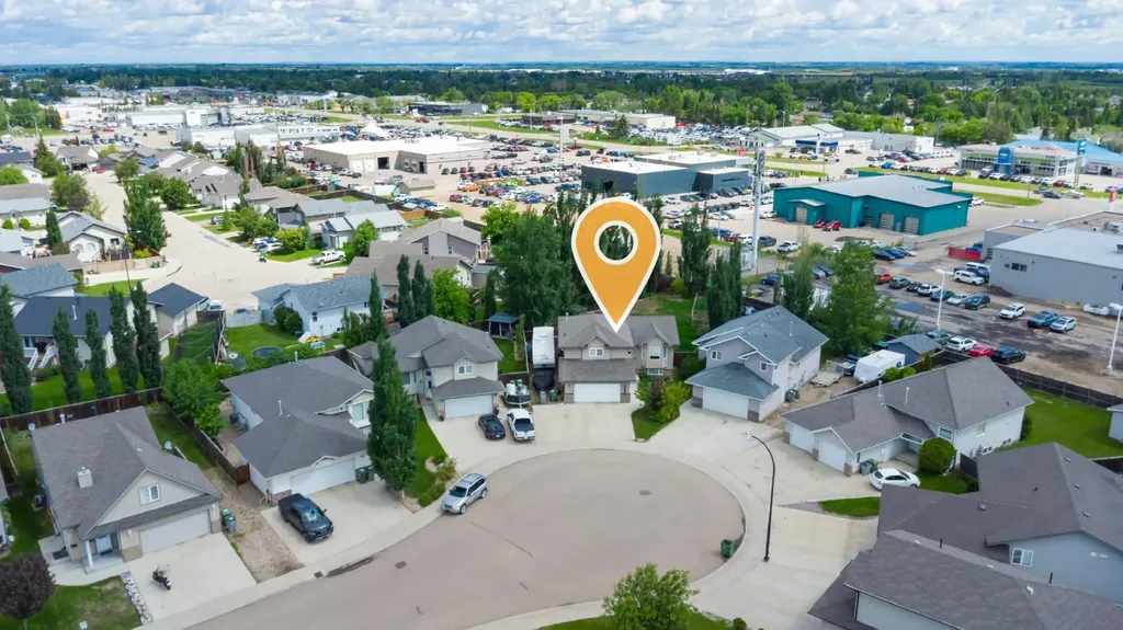 5104 21 Street Close Lloydminster AB T9V 3K7