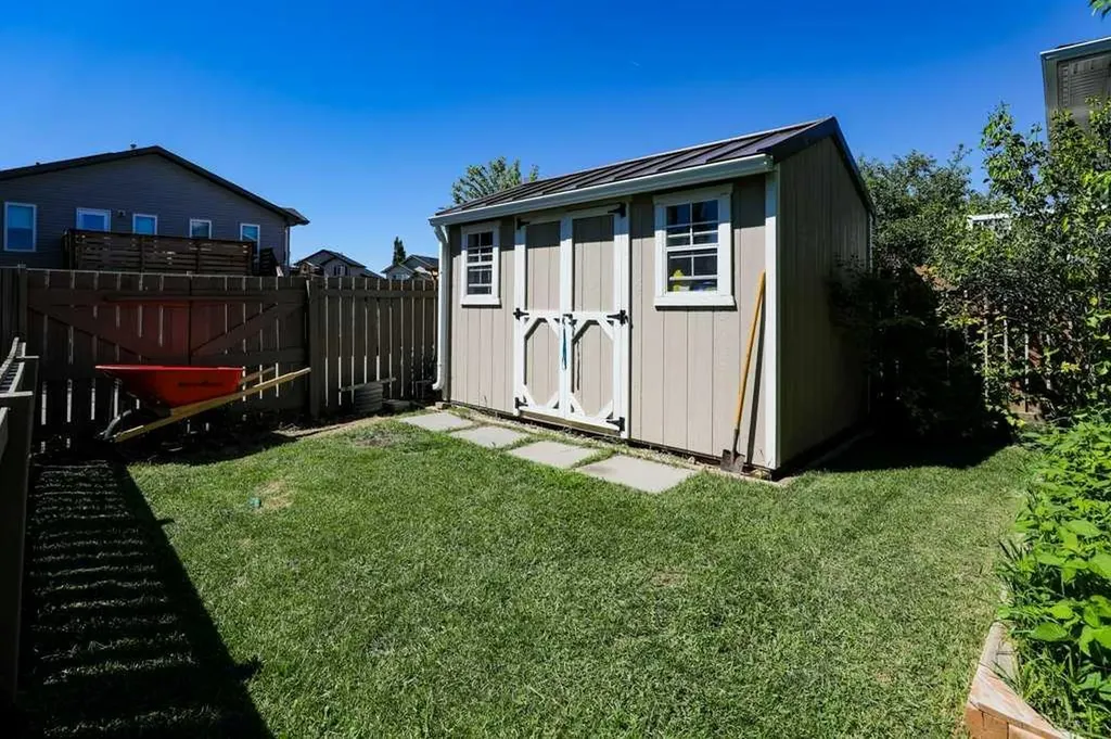 644 Aberdeen Crescent W Lethbridge AB T1J5A9