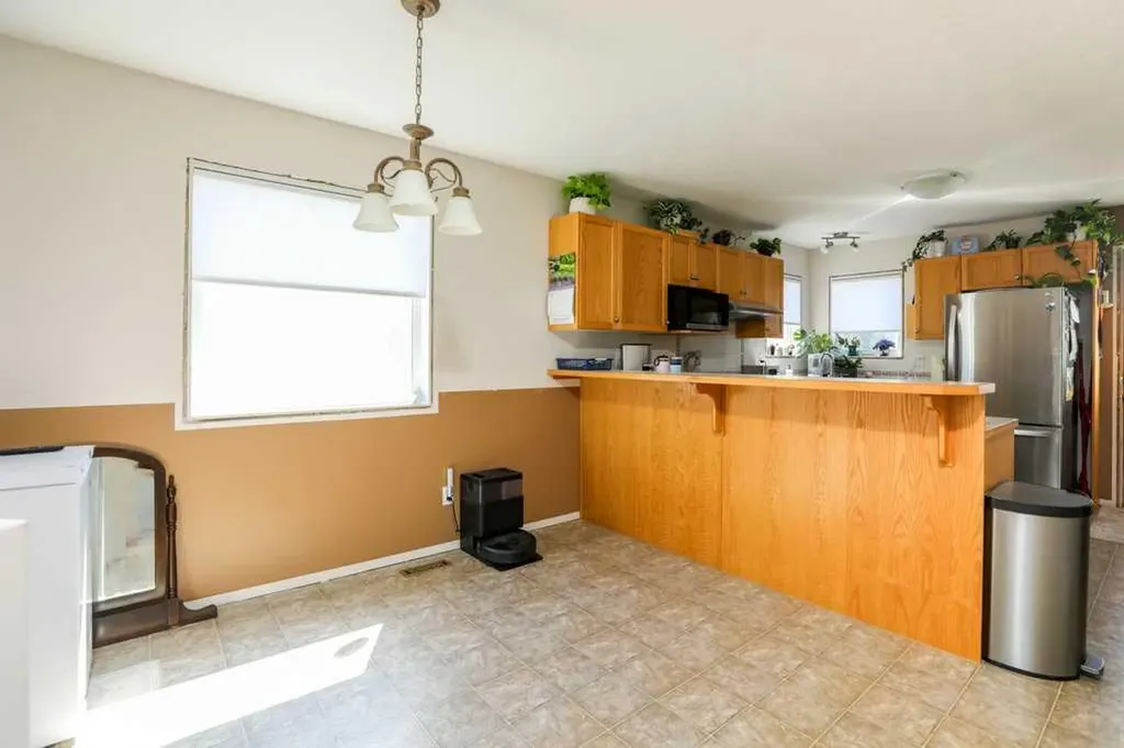 644 Aberdeen Crescent W Lethbridge AB T1J5A9