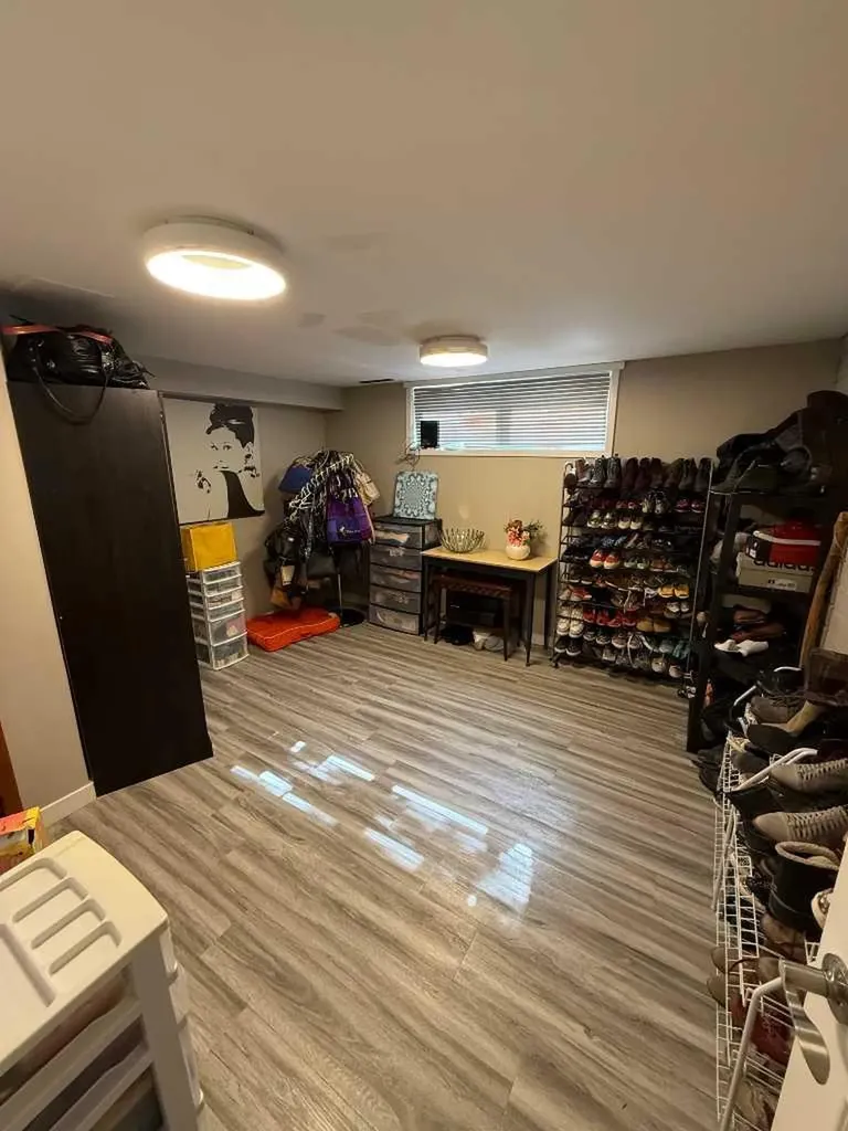 1505 6a Avenue N Lethbridge AB T1H0V9