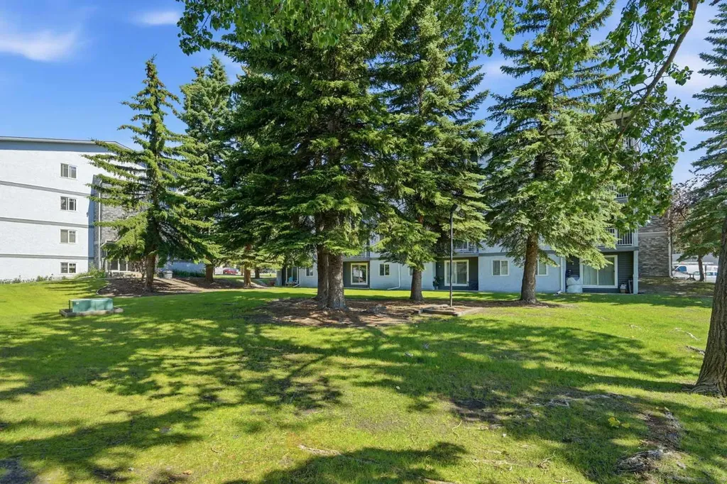 5601 Dalton Drive NW Calgary AB T3A 2E2