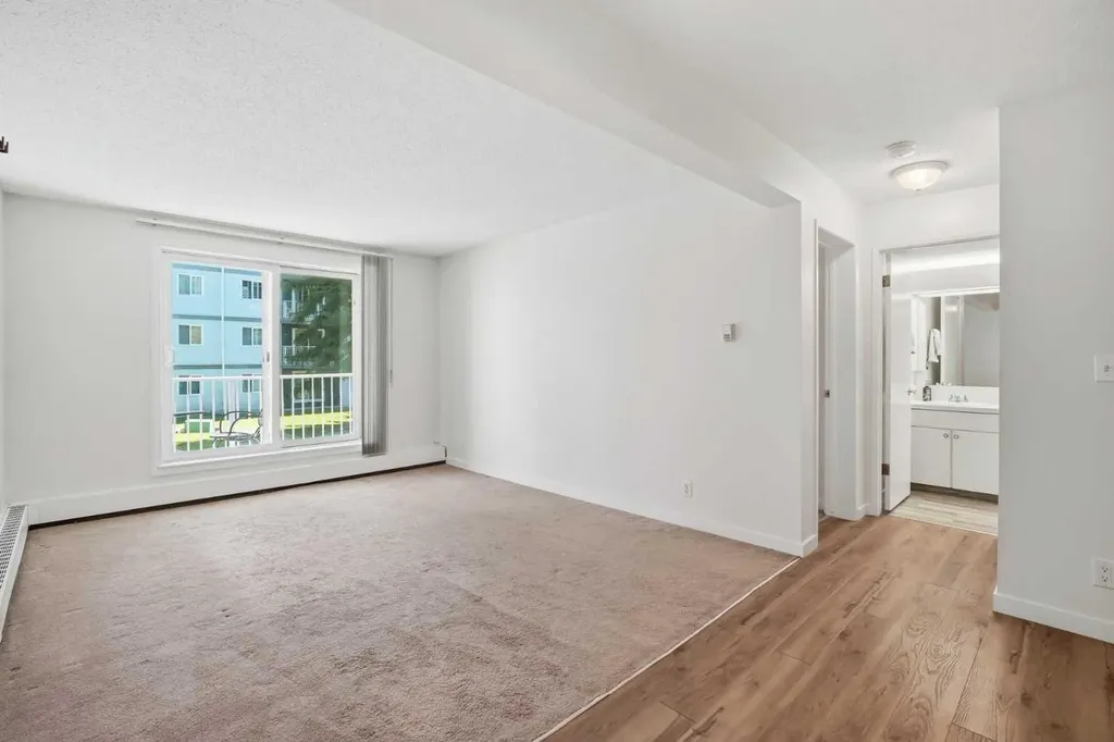 5601 Dalton Drive NW Calgary AB T3A 2E2