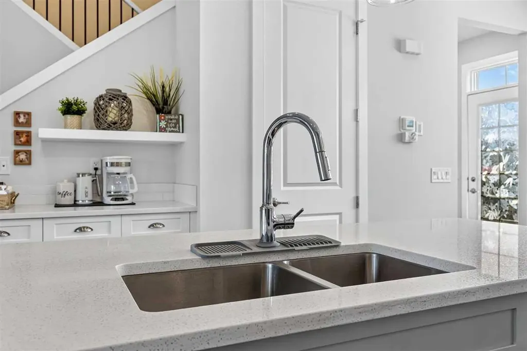 145 Waterford Boulevard Chestermere AB T1X 2M9