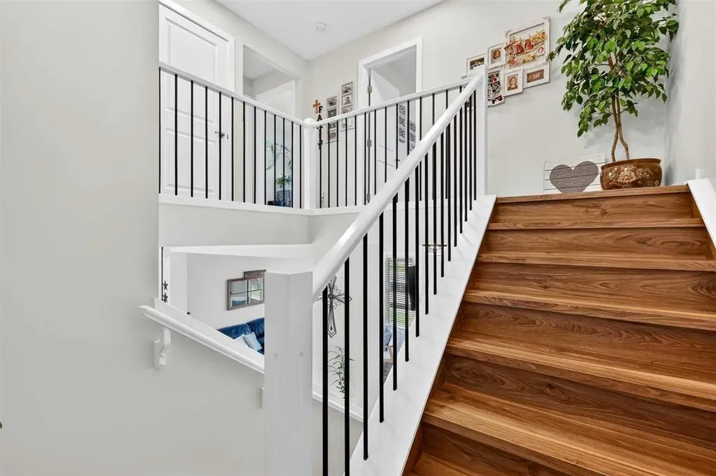 145 Waterford Boulevard Chestermere AB T1X 2M9