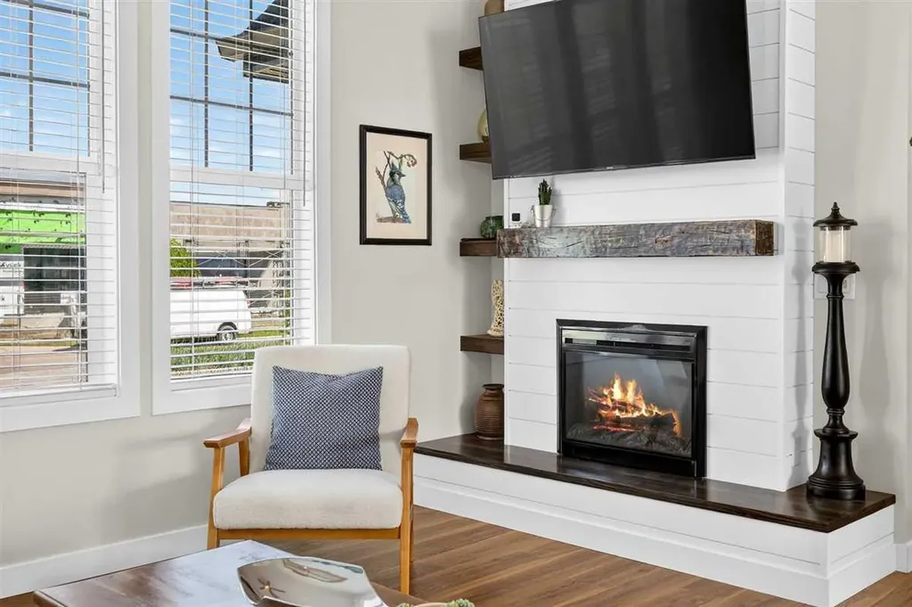 145 Waterford Boulevard Chestermere AB T1X 2M9