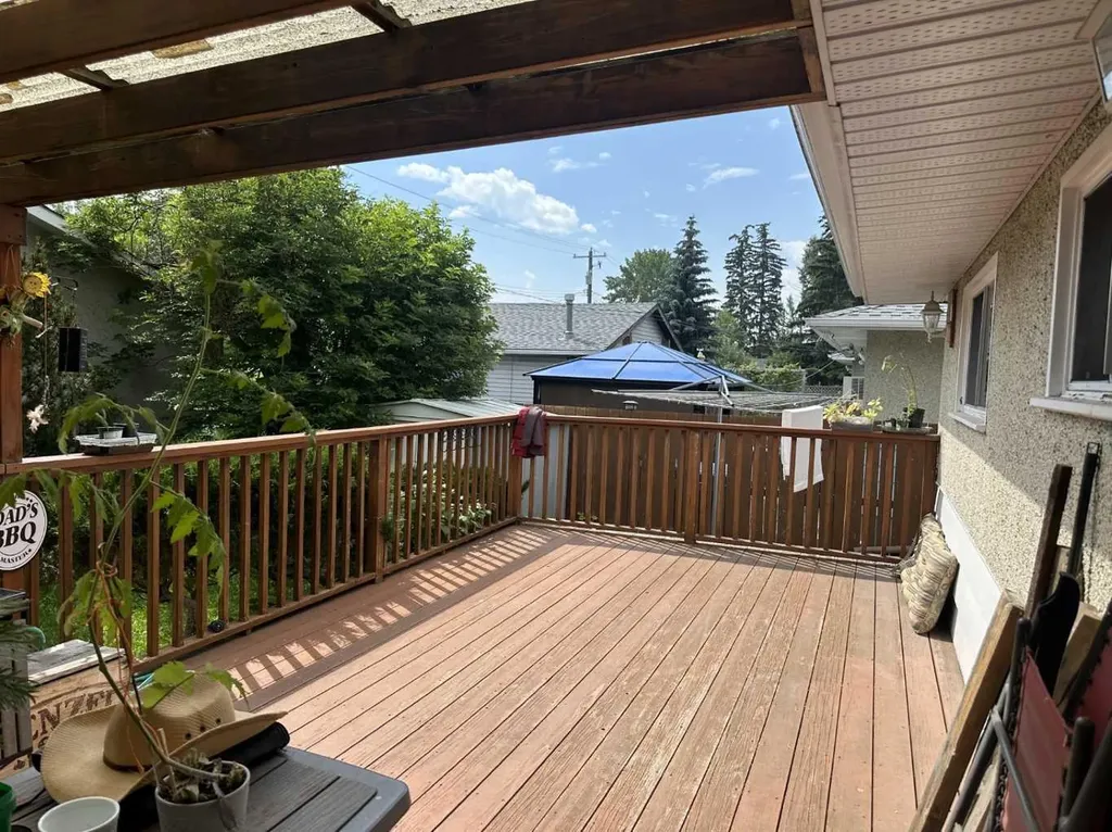 2510 35 Street SE Calgary AB T2B0X3