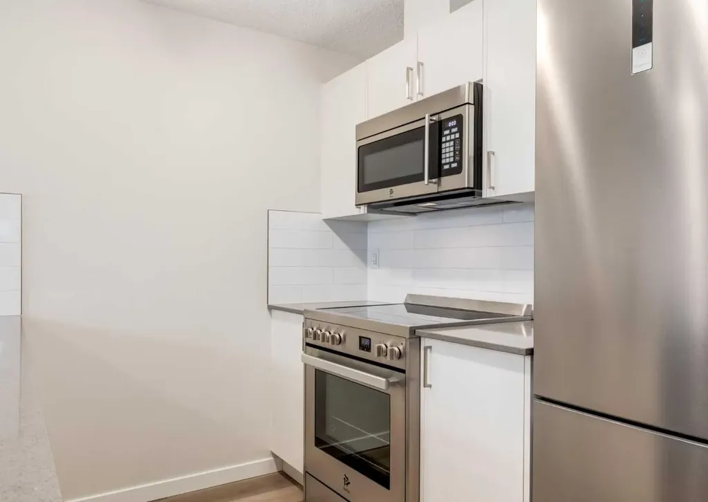 408 Cranbrook Square SE Calgary AB T3M 3K8
