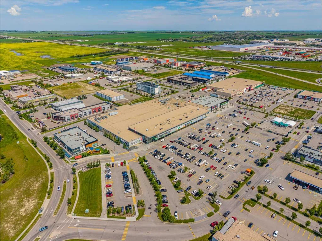 12 Silver Creek Boulevard NW Airdrie AB T4B 2R2
