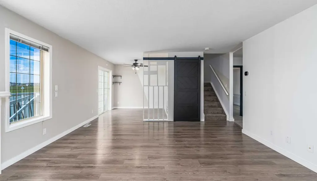 12 Silver Creek Boulevard NW Airdrie AB T4B 2R2