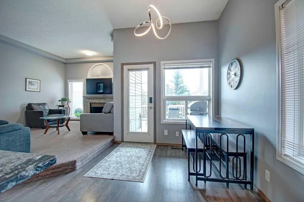 2391 Morris Crescent SE Airdrie AB T4A2B6