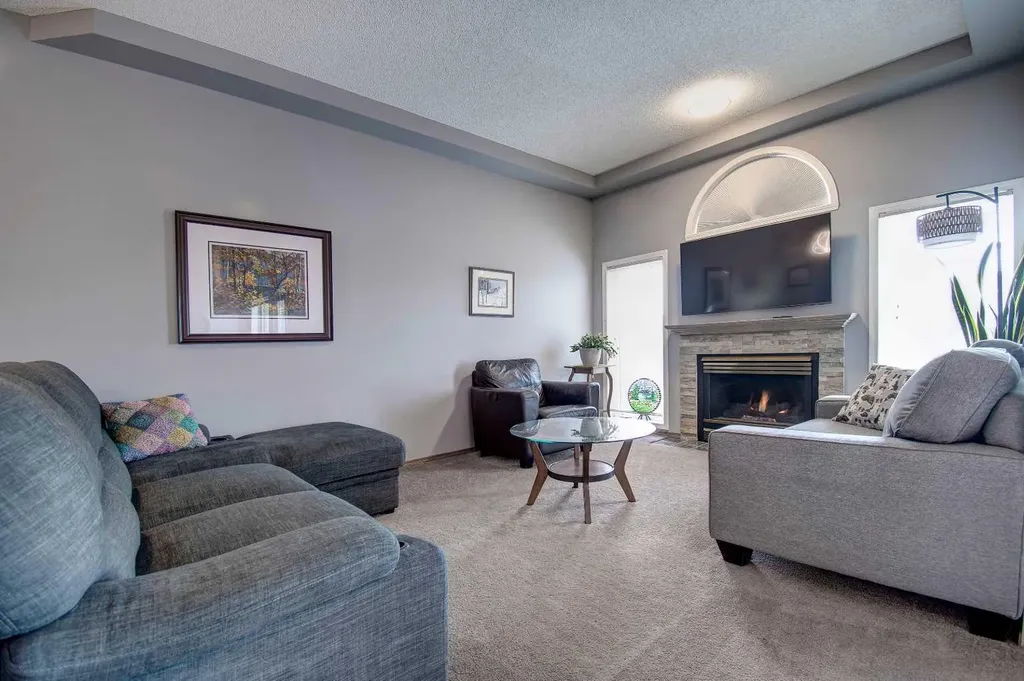 2391 Morris Crescent SE Airdrie AB T4A2B6