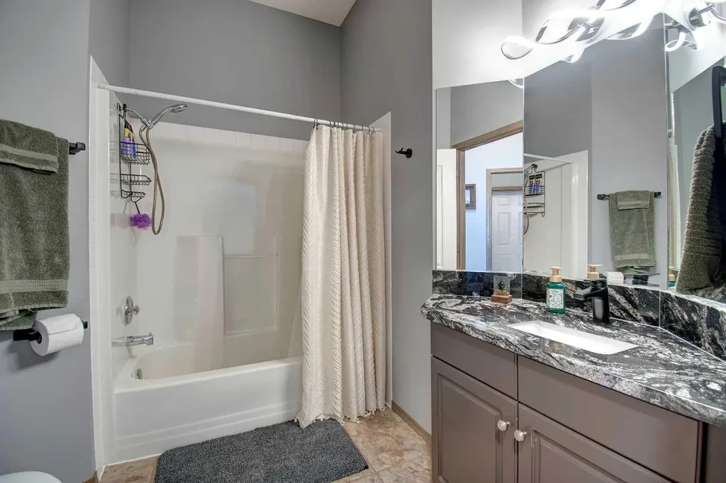 2391 Morris Crescent SE Airdrie AB T4A2B6