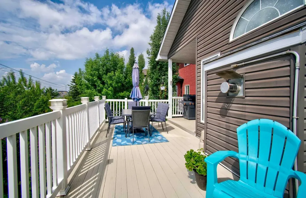 2391 Morris Crescent SE Airdrie AB T4A2B6