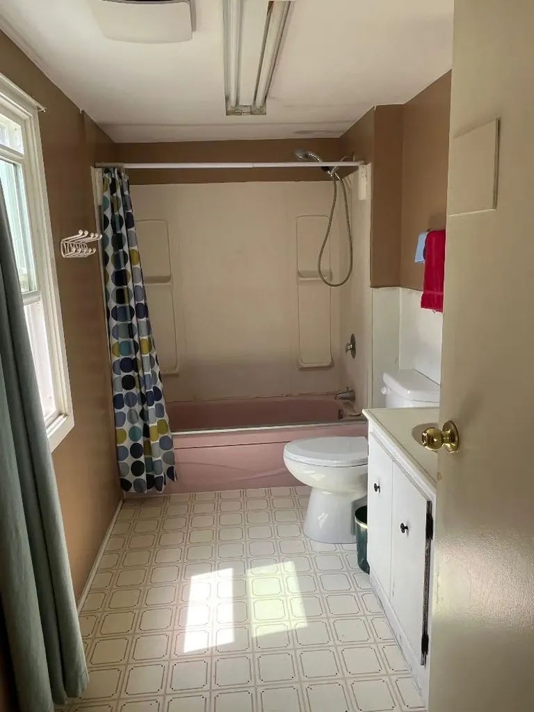 5008 48 Avenue Caroline AB T0M 0M0