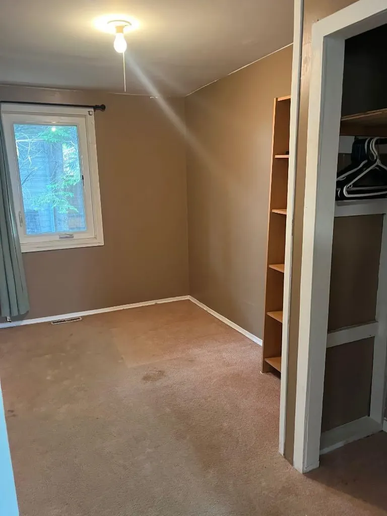 5008 48 Avenue Caroline AB T0M 0M0