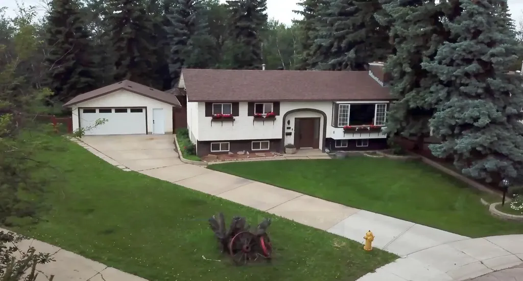10128 85 Avenue Grande Prairie AB T8V 3K8