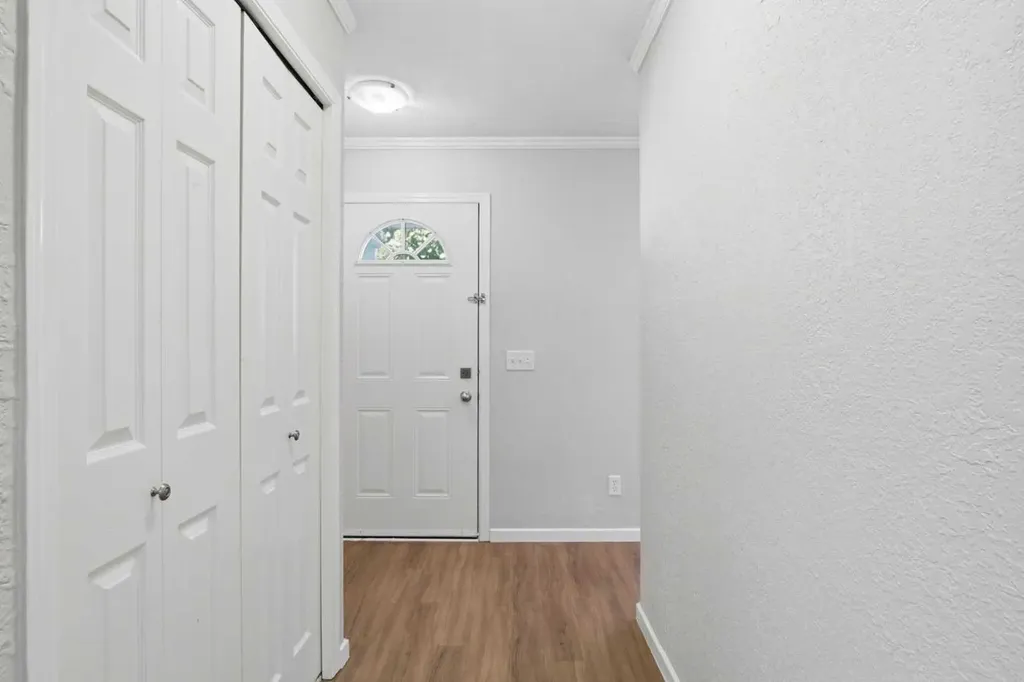 1044 Creek Springs Rise NW Airdrie AB T4B 2V5