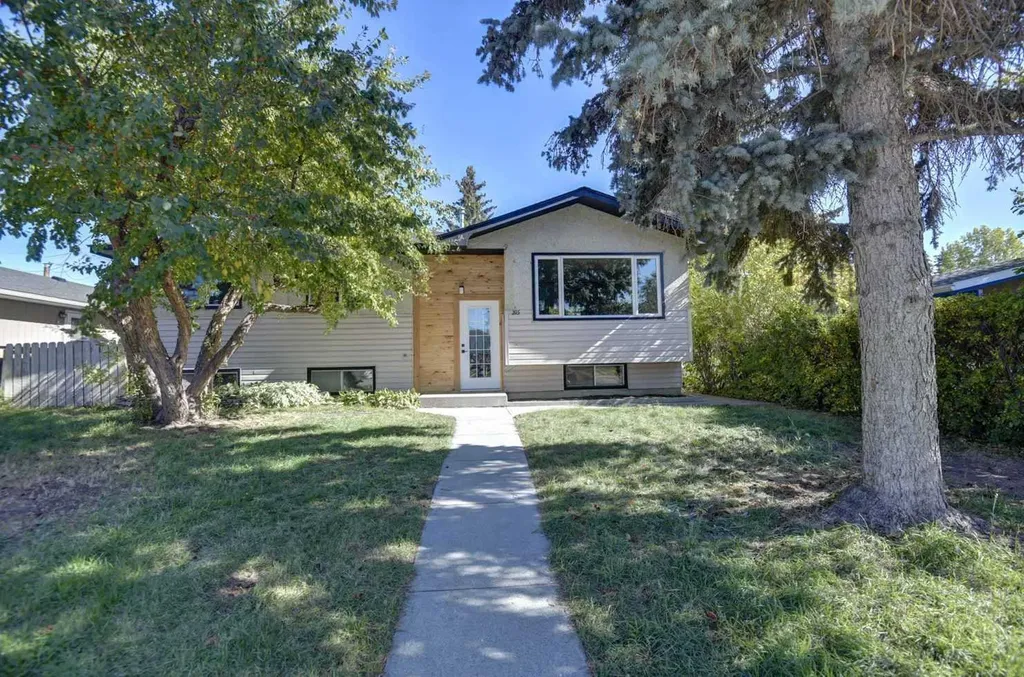 205 Allan Crescent SE Calgary AB T2J 0T3
