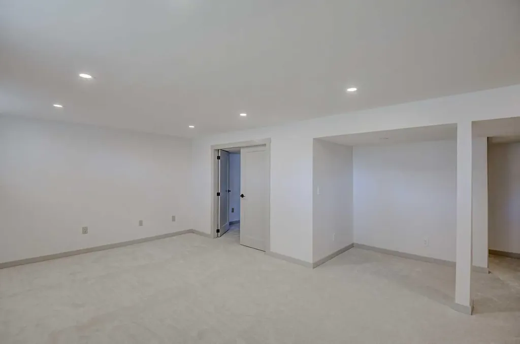 205 Allan Crescent SE Calgary AB T2J 0T3