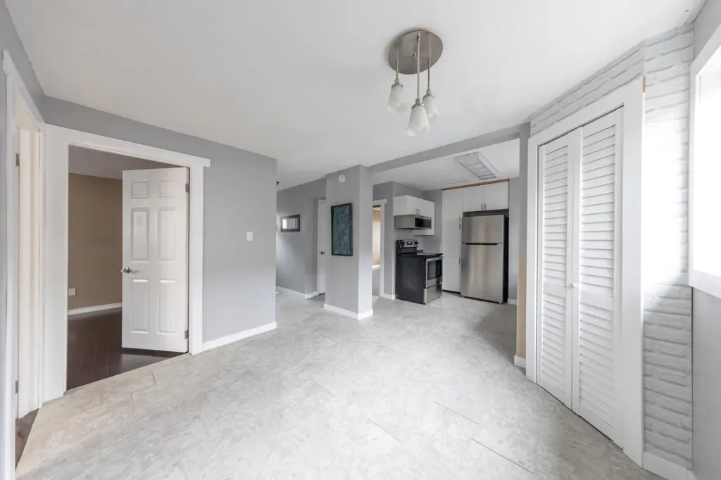 4717 49 Street Lloydminster SK S9V0L7