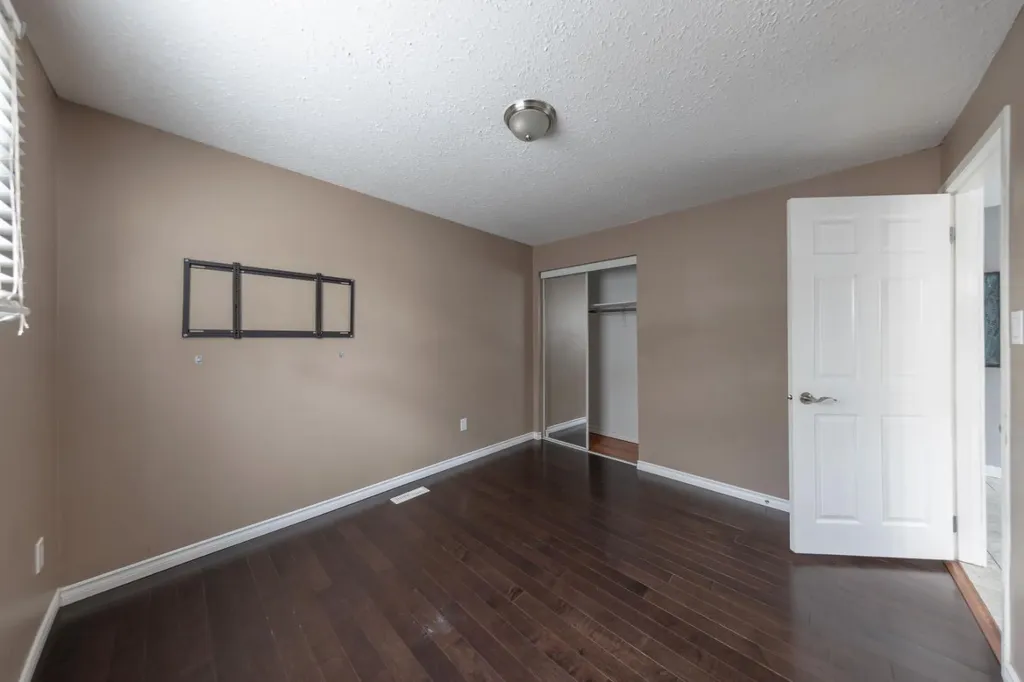4717 49 Street Lloydminster SK S9V0L7